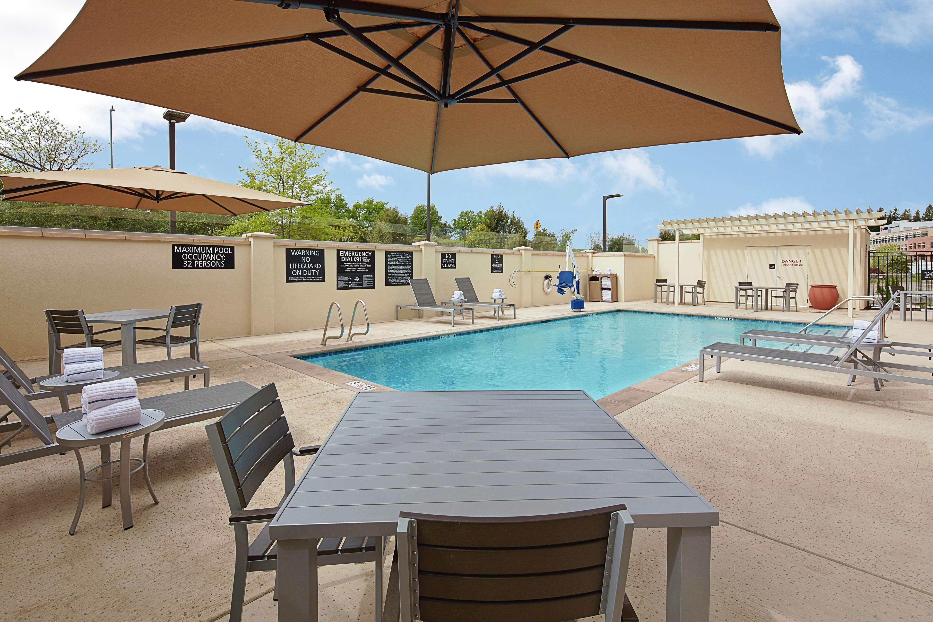 Hampton Inn & Suites Sacramento At Csus Zewnętrze zdjęcie